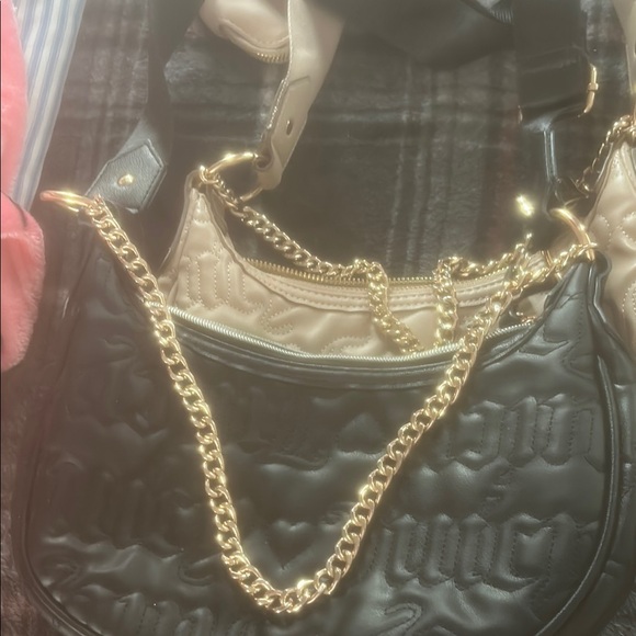 Juicy Couture Cream Quilted Crescent Shoulder Bag with Gold Chain - Picture 2 of 3